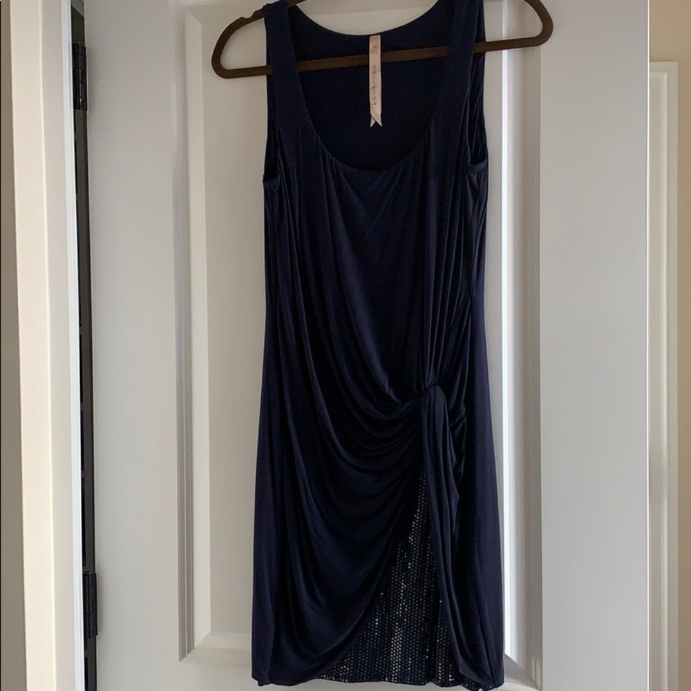 Sleeveless dress